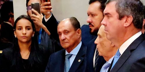 Zé Teixeira abre ano legislativo e renova compromisso com municipalismo