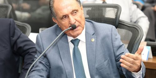 Segurança viária e reforma de escola motivam indicações de Zé Teixeira