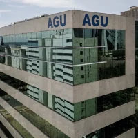 AGU pede suspensão imediata do afastamento de diretor-geral da PF