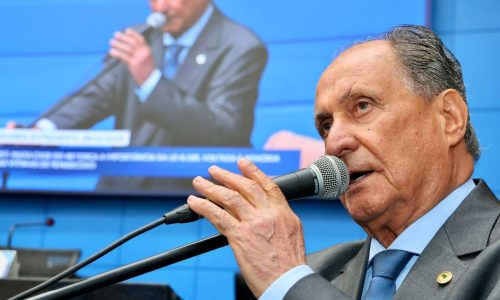 Zé Teixeira requer infraestrutura para aldeias e saúde de idosos