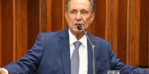 Zé Teixeira agradece votação e defende reflexão sobre cenário político