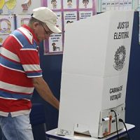 Eleitoras e eleitores de seis municípios votarão em plebiscitos nas Eleições 2026