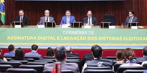 Sistemas das Eleições Gerais de 2026 são assinados digitalmente e lacrados pelo TSE