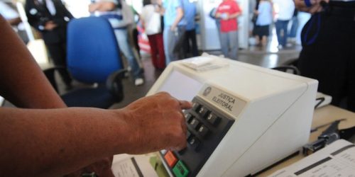 Fundo Eleitoral reduz desigualdade entre partidos, mas diferenças internas persistem
