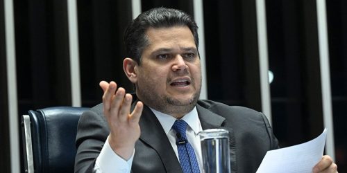 Davi afirmou que a matéria será votada ainda em 2025, assim que chegar ao Senado
Foto: Carlos Moura/Agência Senado