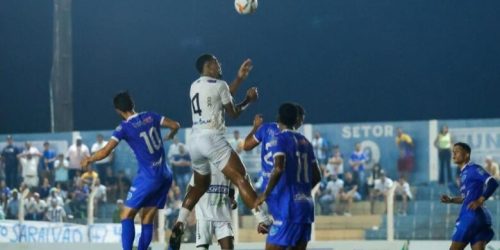 Operário e Ivinhema fizeram jogo movimentado no Jacques da Luz, mas único gol do jogo saiu apenas nos acréscimos - Crédito: Yasmim Soares