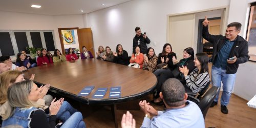 Premiação das escolas vencedoras do concurso de quadrilha da Festa Junina aconteceu no gabinete do prefeito Marçal Filho. Foto: A. Frota
