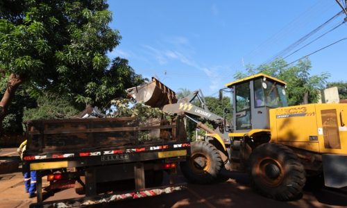 Prefeitura adia força-tarefa de limpeza no Jóquei Clube e Vila São Braz devido às chuvas
