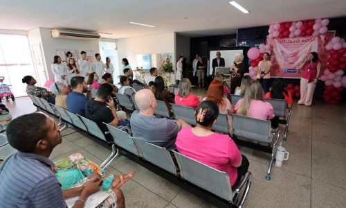 Outubro Rosa: Dourados destaca prevenção do câncer após a menopausa