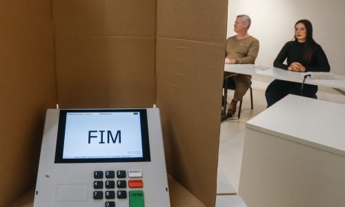Novas tecnologias levam Justiça Eleitoral a reforçar regras de votação