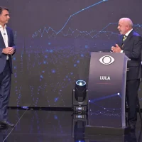 Mendonça diz que Flávio e Lula podem divulgar sigilos